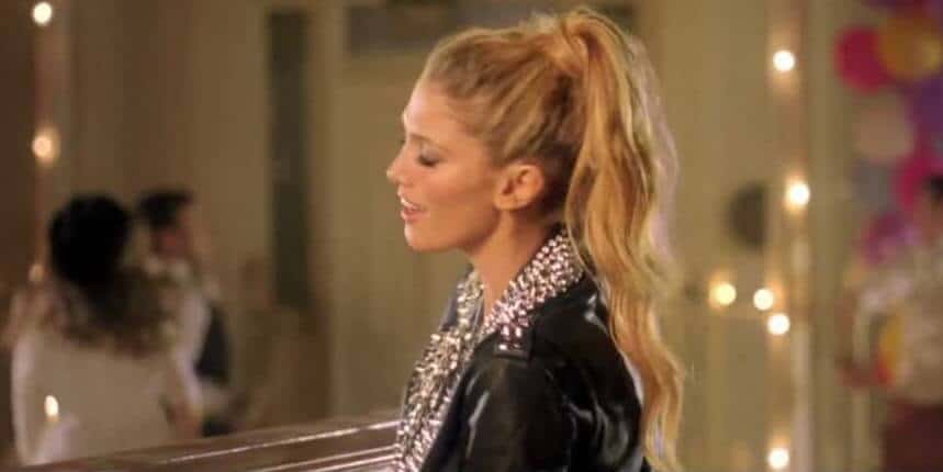 Delta Goodrem Sitting On Top of the World