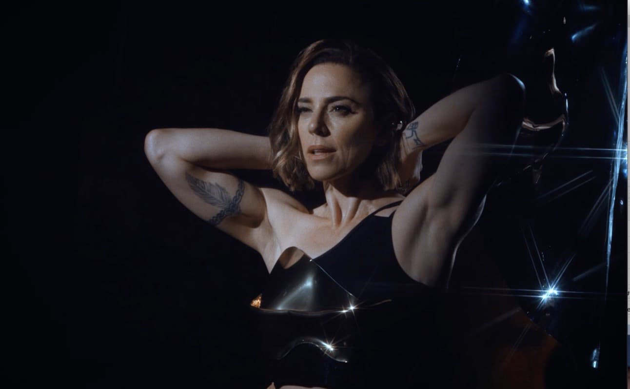 Melanie C In And Out of Love