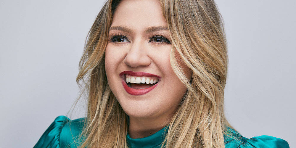Kelly Clarkson Piece By Piece