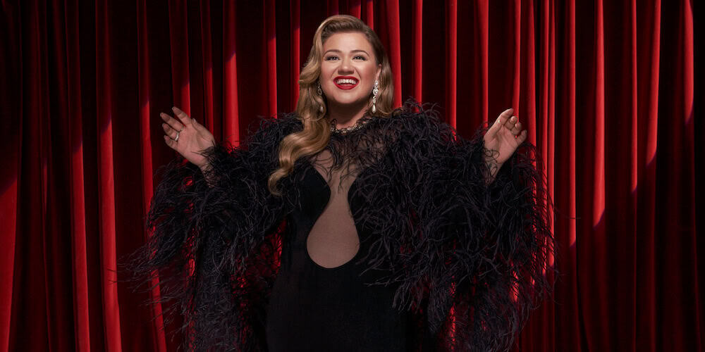 Kelly Clarkson Christmas Isn't Canceled Just You